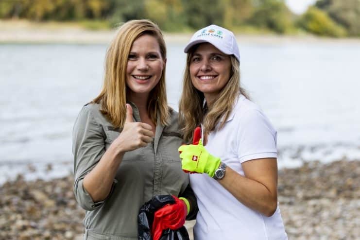 Johanna Setzer mit Nestlé-Österreich-GF Corinne Emonet