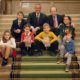 Rainer Seele, Dominique Meyer und Gäste bei der Aufführung der Oper „Persinette“ samt Scheckübergabe an das Kinderhospiz MOMO