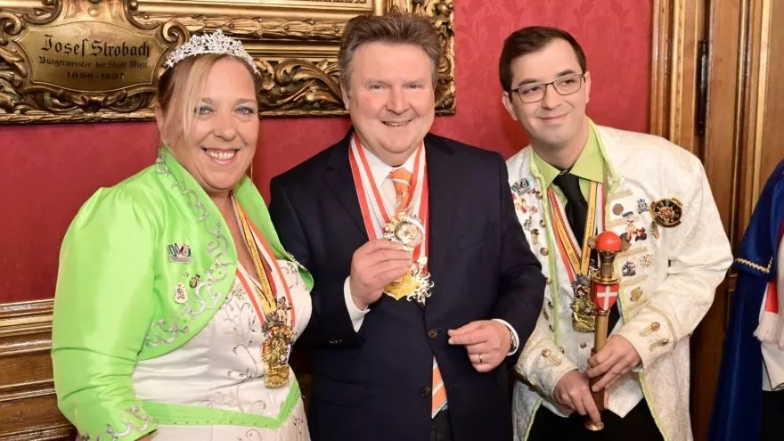 Michael Ludwig mit Faschingsgilden Prinz Andreas I und Prinzessin Susanne