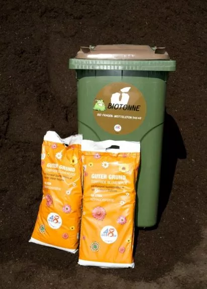 48er-Erde "Guter Grund" aus Wiener Kompost mit Inhalt aus Biotonnen
