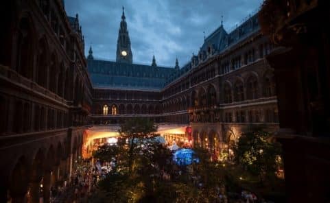 Arkadenhof im Wiener Rathaus ist ein Ort für Veranstaltungen