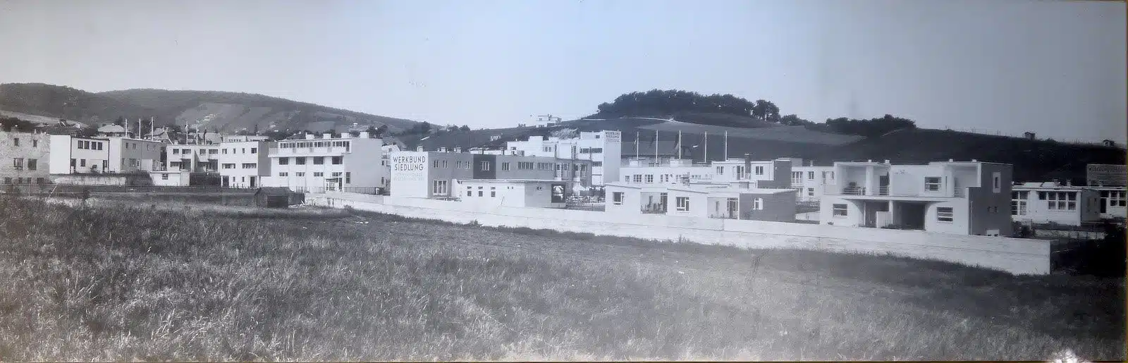 Werkbundsiedlung Wien Hietzing Wiesenansicht Panoramafoto