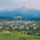 Blick auf die Stadt Salzburg nach Süden mit der Festung Hohensalzburg