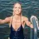 Beatrice Körmer sprang zum Badeauftakt von "100tage Sommer" ins kalte Wasser