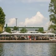 Das Strandcafe an der Alten Donau hat wieder offen