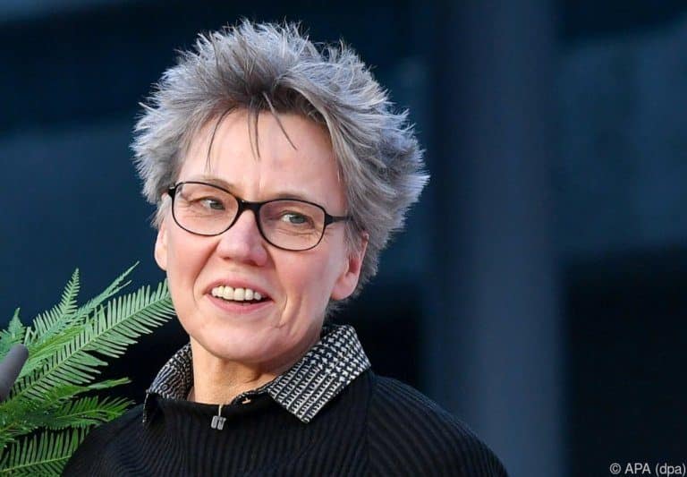 Autorin Esther Kinsky erhält Erich Fried Literaturpreis 2020