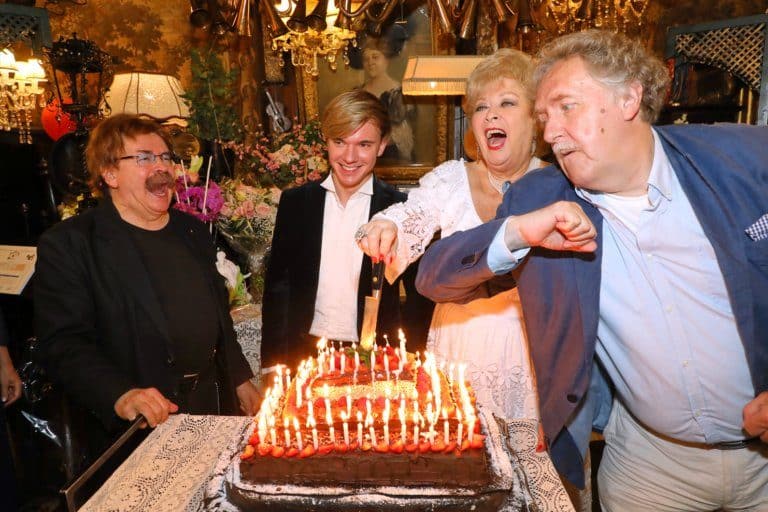 Gerhard Bocek, Yury Revich, Birgit Sarata, Franz Suhrada beim Sommernachtsfest im Marchfelderhof