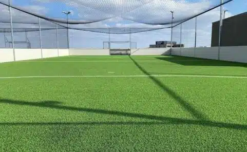 Vier von fünf Spielplätzen der Soccer-Anlage können von bis zu 10 Spielern genutzt werden
