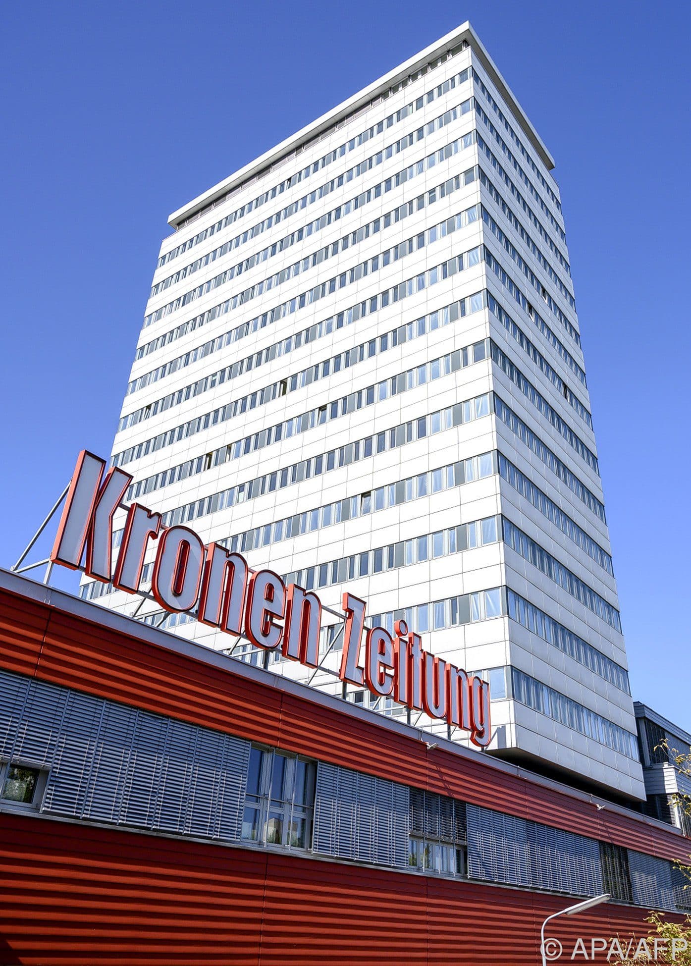 Zentrale der Kronen Zeitung in Wien Döbling