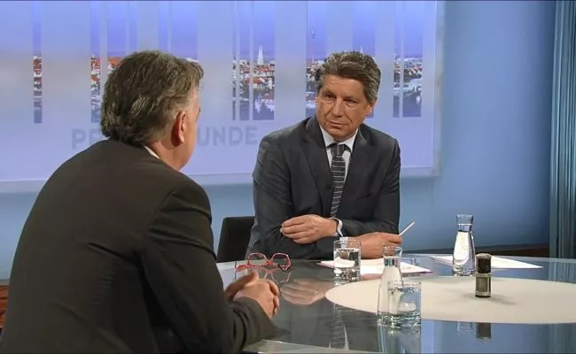 Werner Kogler in der ORF-Pressestunde im Talk mit Doris Vettermann von der Kronen Zeitung und Hans Bürger vom ORF