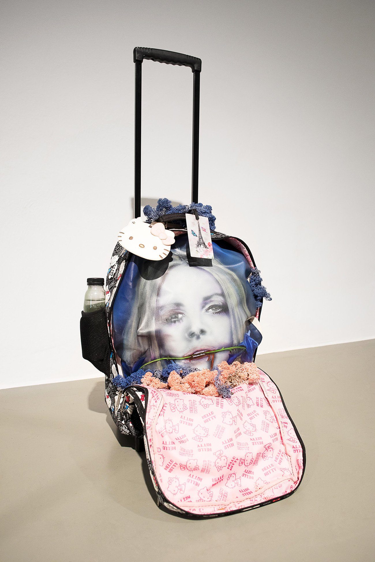 Ausstellungsstück von Sophie Gogl in der MAK Galerie | © Aslan Kudrnofsky/MAK "Good bye lick" von Sophie Gogl im Rahmen von Creative Climate Care im MAK