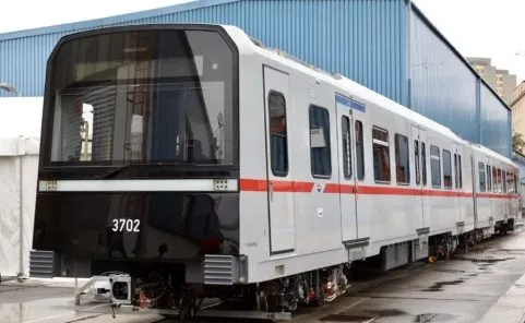 Der erste Zug der neuen U-Bahn-Generation X-Wagen im Siemens Werk Simmering