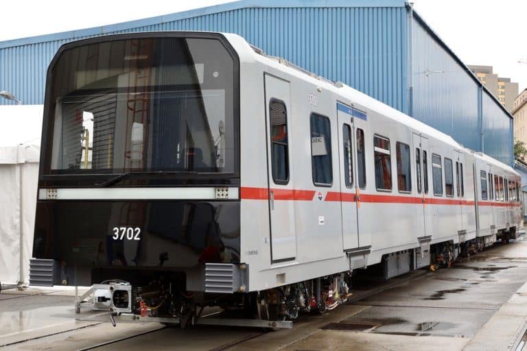 Der erste Zug der neuen U-Bahn-Generation X-Wagen im Siemens Werk Simmering