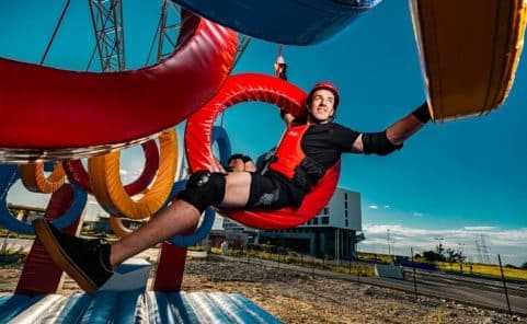 Wipeout Actionpark Pacours beim Parndorf Fashion Outlet im Sommer 2020