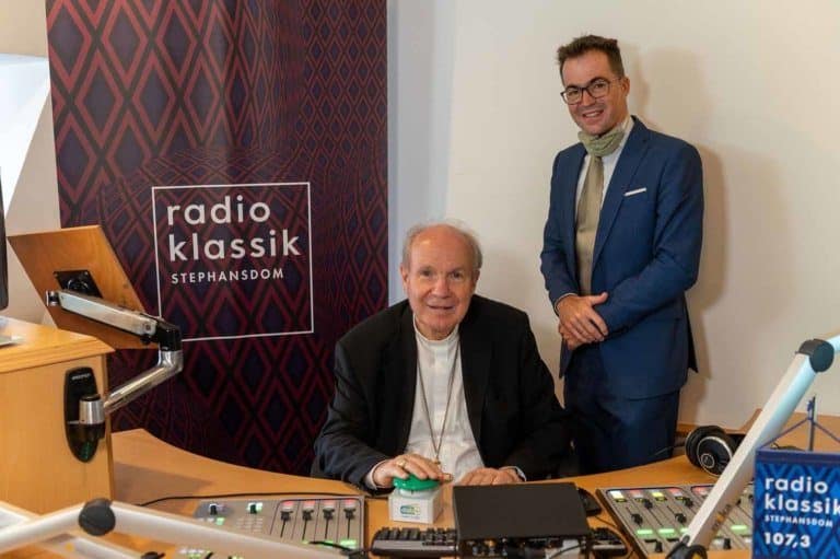 Christoph Schönborn stellt radio klassik Stephansdom auf DAB+vor