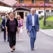 Doris Schmidauer und Alexander Van der Bellen mit Forum Alpach Präsident Franz Fischler