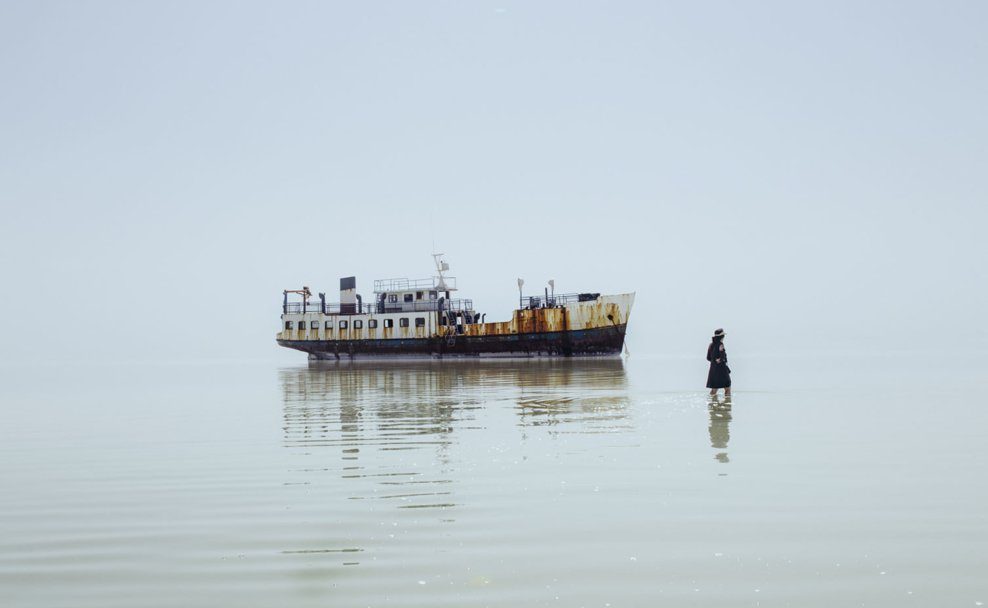 Foto "The Death of Lake Urmia" zu sehen im Kunst Haus Wien