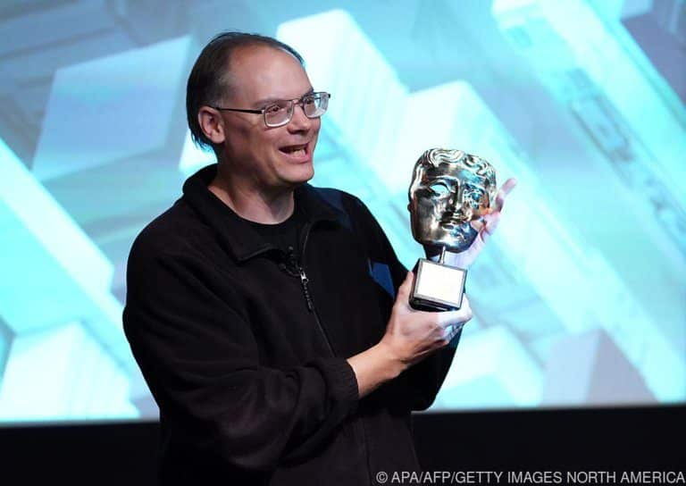 Tim Sweeney von Epic Games gegen Methoden von Apple und Google