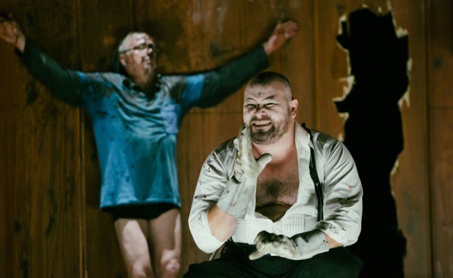 Markus Hering; Rainer Galke in "Mein Kampf" am Burgtheater