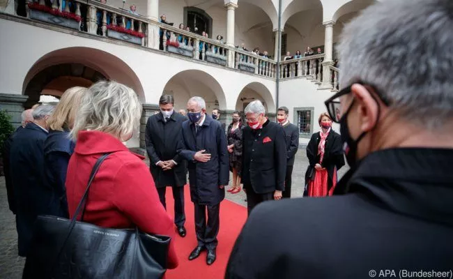 Die Präsidenten Pahor und Van der Bellen im Landhaus in Klagenfurt
