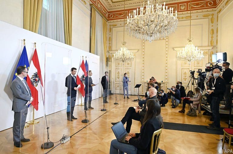Ein neuerlicher Lockdown in Österreich wird von der Regierung erörtert