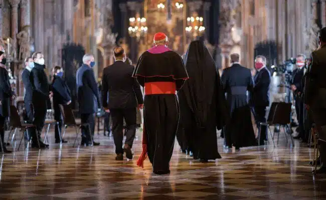 Gedenkgottesdienst im Stephansdom für die Opfer des Anschlags in Wien