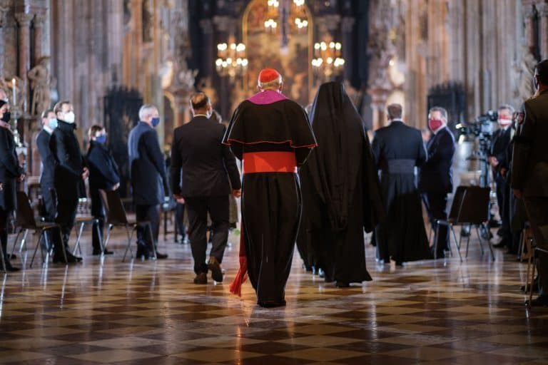 Gedenkgottesdienst im Stephansdom für die Opfer des Anschlags in Wien