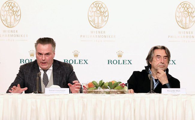 Daniel Froschauer mit Riccardo Muti besprechen Neujahrskonzert 2021