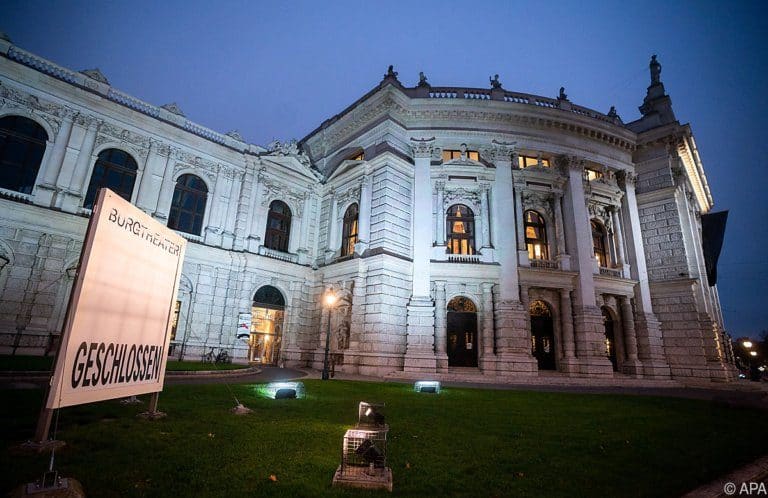 Die Bundestheater nehmen am 22.1. eingeschränkten Spielbetrieb auf