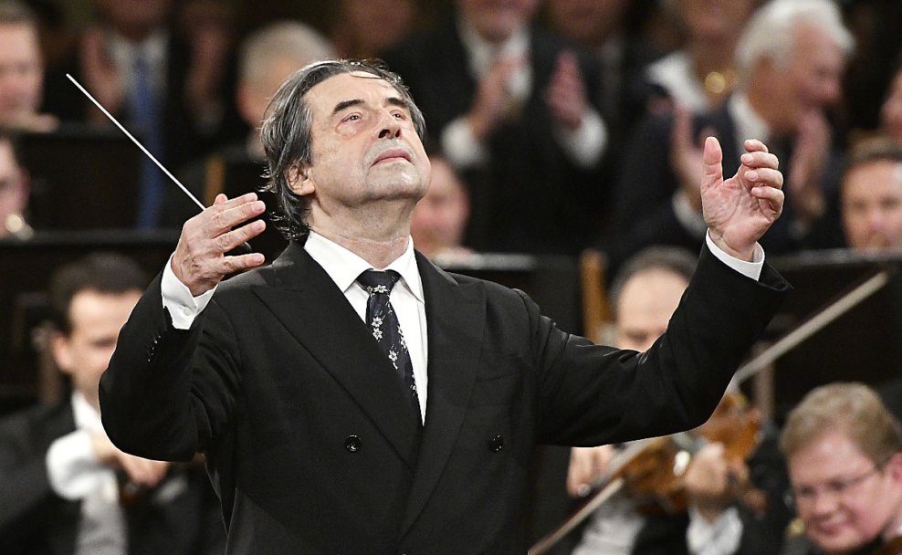 Riccardo Muti wird 2021 zum sechsten Mal das Neujahrskonzert leiten