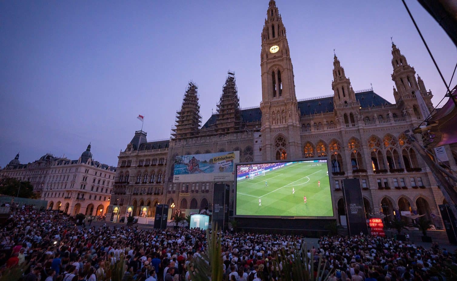 Public Viewing Arena zur EM 2024 am Wiener Rathausplatz