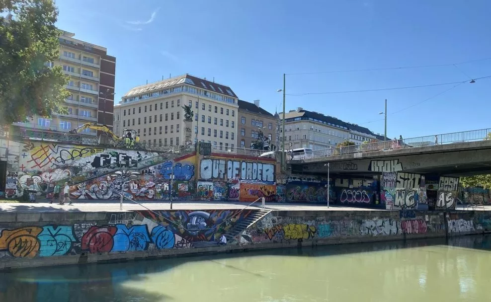 Street Art Graffiti am Donaukanal