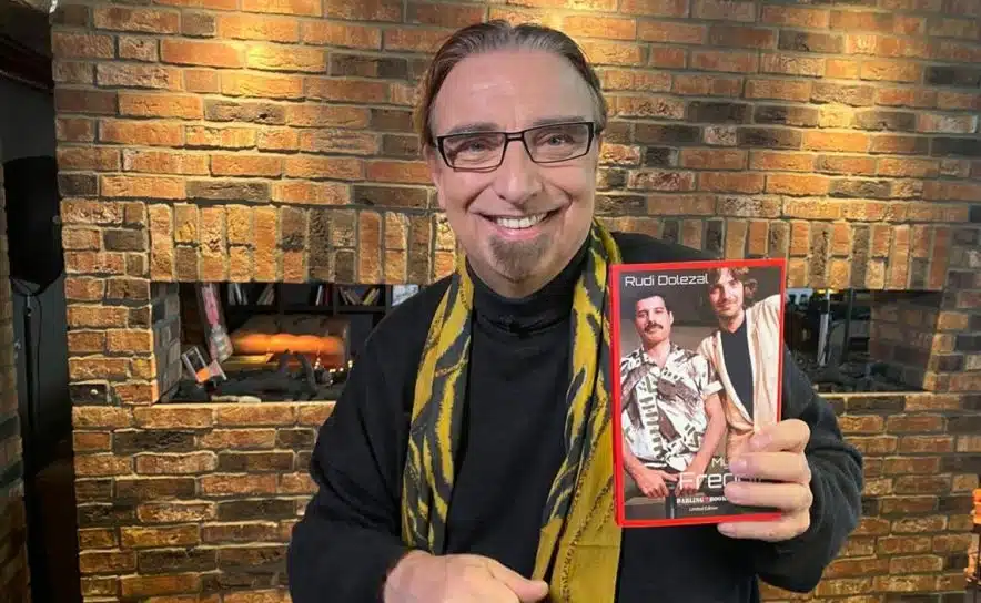 Rudi Dolezal präsentiert sein Buch "My Friend Freddie"