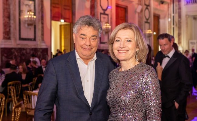 Werner Kogler und Martina Salomon anlässlich der Verleihung der Hermes Wirtschaftspreise 2022