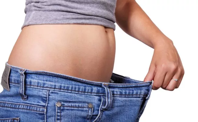 Spritze zum Abnehmen kann zu einer Gewichtsreduktion bei übergewichtigen Menschen beitragen.