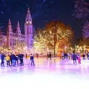 Weniger Eisfläche am Wiener Eistraum, dafür keine höheren Eintrittspreise als im Jahr zuvor.