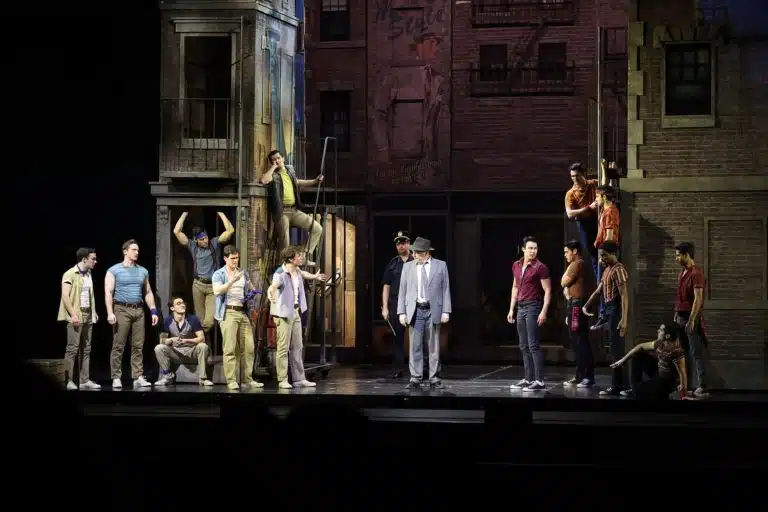 Die Neuinszenierung des Musicals West Side Story gastiert in der Wiener Stadthalle.