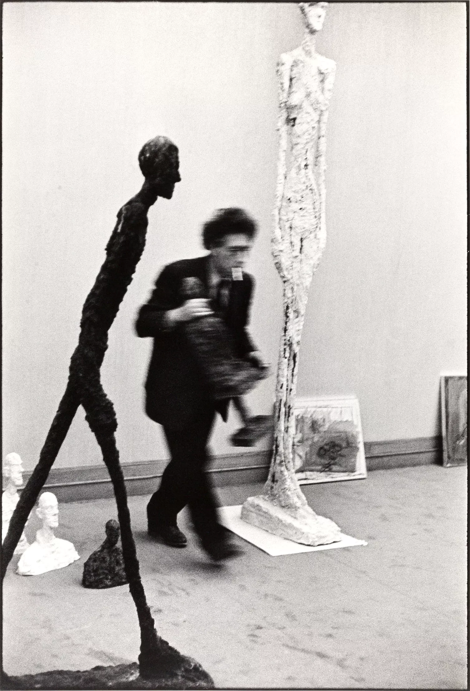 Henri Cartier-Bressons weltberühmtes Porträt von Alberto Giacometti in der OstLicht Photo Auction.