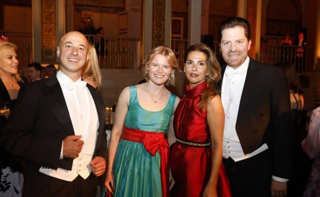 Maestro Vinicuis Kattah, Ulrike Köstinger, Carolin Sinemus und Daniel Serafin.