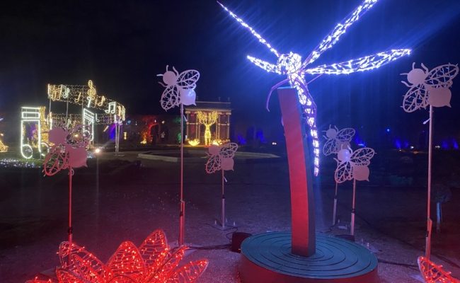 Winter Wonderland Lichterpark im Kronprinzengarten beim Schloss Schönbrunn