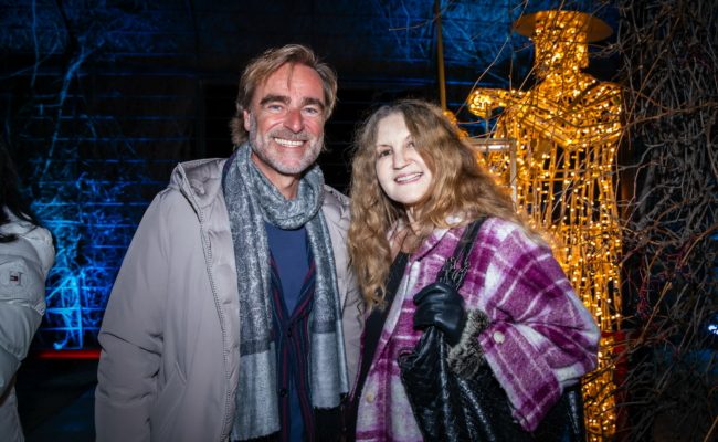 Andie Gabauer und Cécile Nordegg bei der Winter Wonderland Eröffnung in Schönbrunn