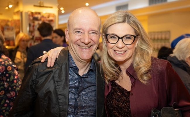 "Ewig Jung" Premiere im Gloria Theater: Andy Lee Lang, Christa Kummer