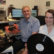 Reinhard Pirnbacher und Gattin Edith Schiller produzieren "Pirnis Plattenkiste im Heimstudio.
