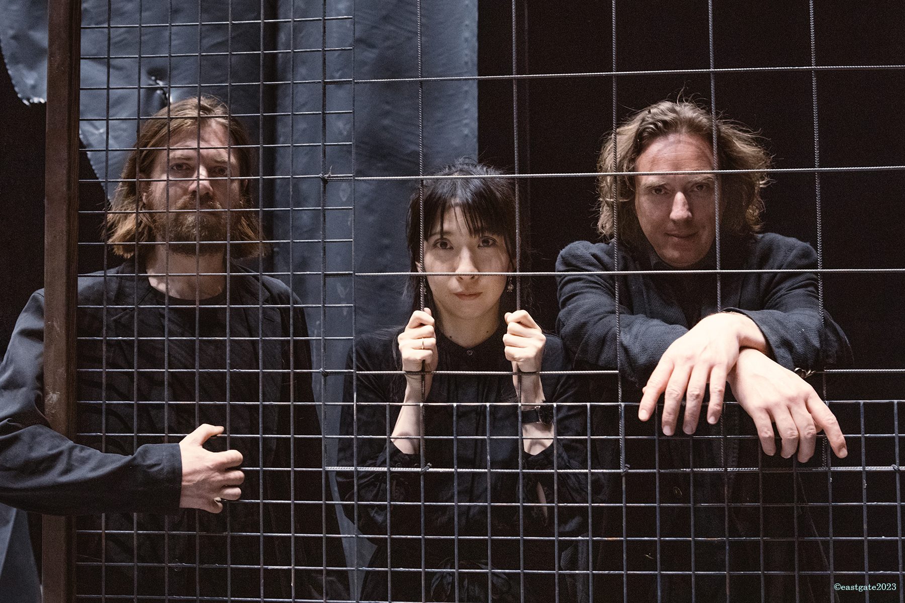 Tangerine Dream bestehend aus Paul Frick, Hoshiko Yamane, Thorsten Quaeschning.