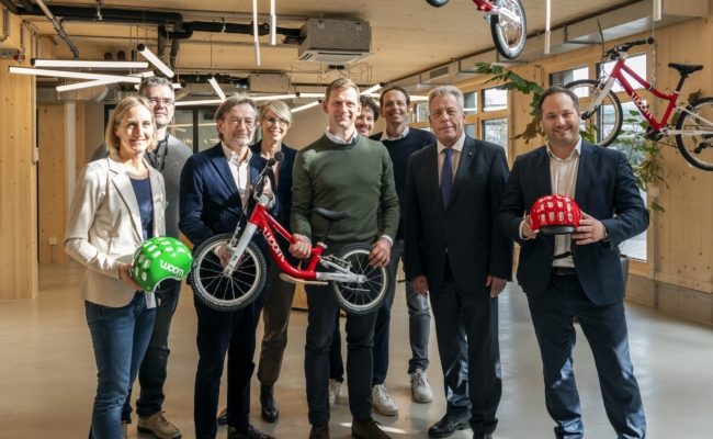 Der Fahrradhersteller woom eröffnet neues Headquarter in der Muthgasse.