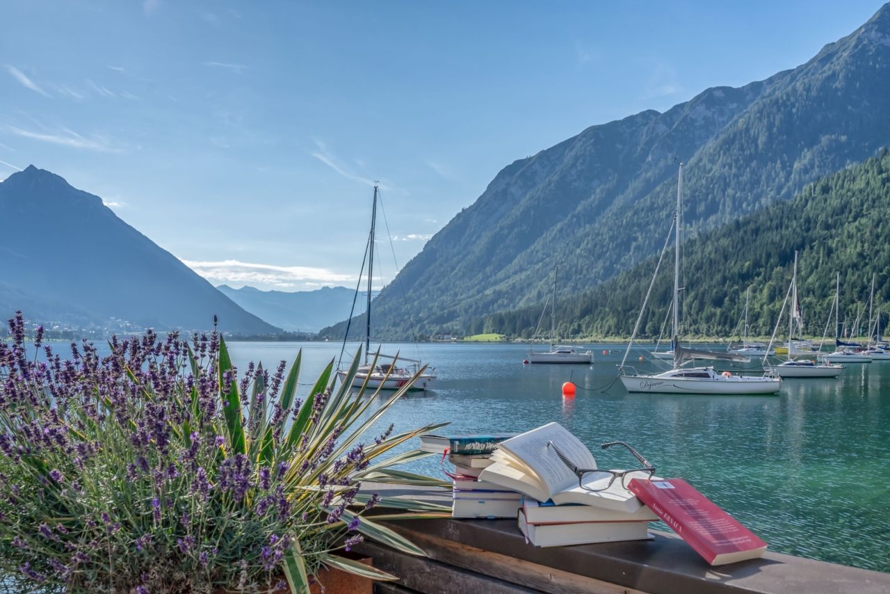 Das Tiroler Literaturfestival achensee.literatour geht von 9. - 12. Mai 2024 über die Bühne.