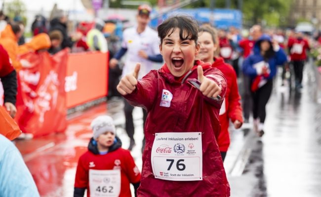 Coca-Cola Inclusion Run 2024 Teilnehmerin.