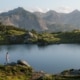 Glasklarer Bergsee in Obertauern.
