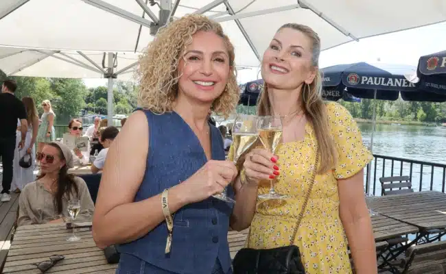 Eser Akbaba und Martina Kaiser