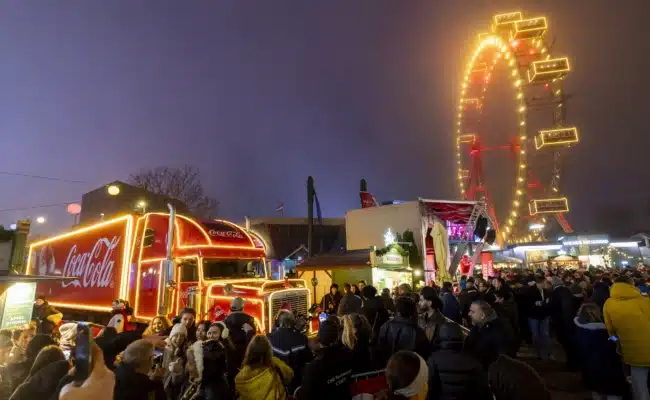 Coca-Cola Weihnachtstruck am Riesenradplatz